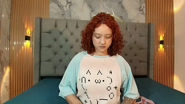 Suxan White  online show from October 3, 12:10 pm