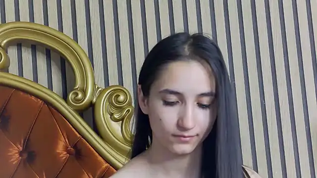 CarolinaBlair online show from May 7, 6:39 am