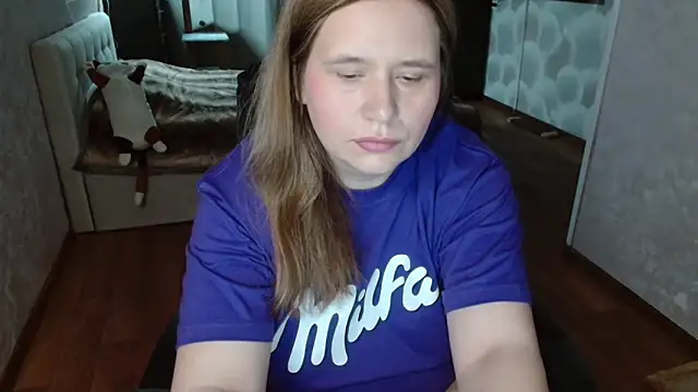 AdelinaLawson online show from May 16, 5:32 am