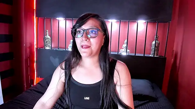 Skye bluee  online show from September 11, 3:18 am