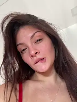 Danielaeliana online show from May 19, 2:18 am