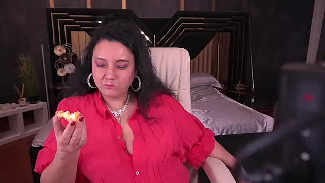 ValeryRosseee online show from September 30, 1:17 pm