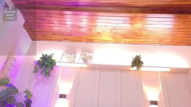 Daiisy kiss online show from December 18, 7:07 pm