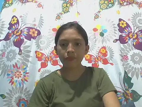preggymom19 online show from September 21, 2:32 am