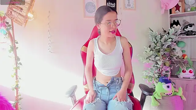 Snapshot of Lana_Dreams_ chatting on September 17, 12:36 pm Lana Dreams online show from September 17, 12:36 pm