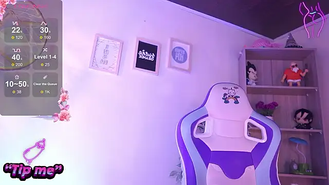 Lana Dreams  online show from March 9, 11:30 pm