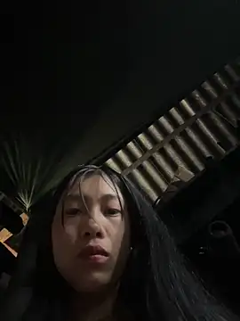 EmLy02 online show from April 8, 1:30 am