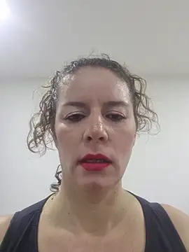 Nina vallon online show from May 6, 12:31 pm