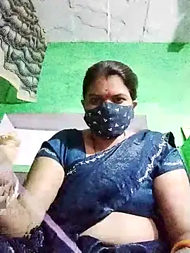 Rajnee33A online show from November 1, 10:41 am