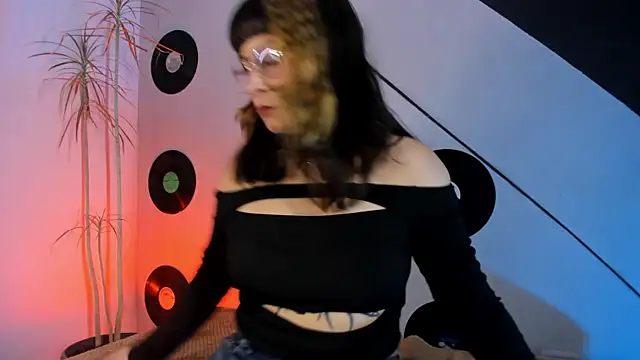kitty malach online show from May 20, 3:25 am
