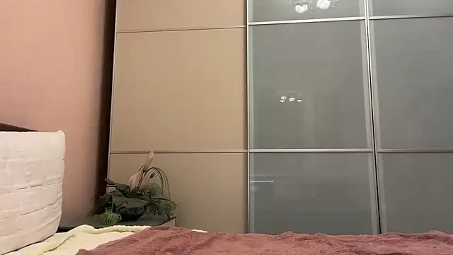 Ange1Alexis online show from October 11, 6:10 pm