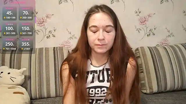 KissKarina online show from October 17, 12:52 pm