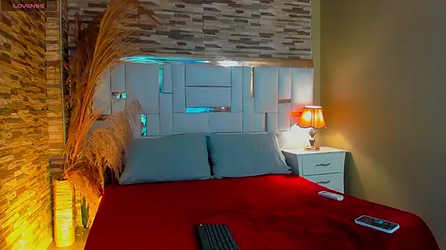 JadeeKhan online show from November 19, 4:34 am