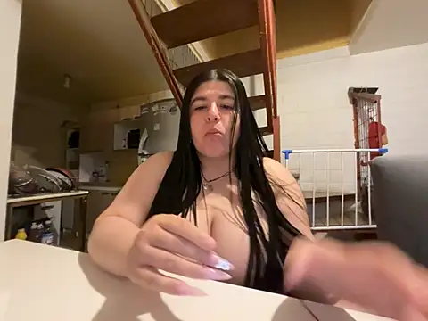 Tukatita69 online show from May 4, 3:54 am