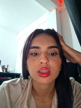 EmiliaSomer online show from September 24, 2:43 am