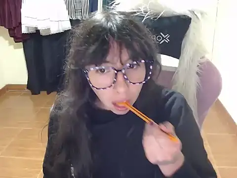 ScarlettShirahoshi online show from December 21, 9:08 pm