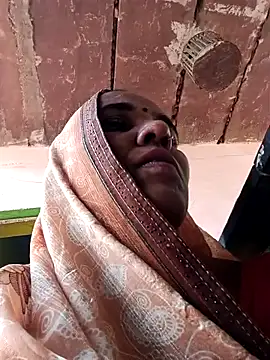 Pinky12A online show from November 1, 5:00 am