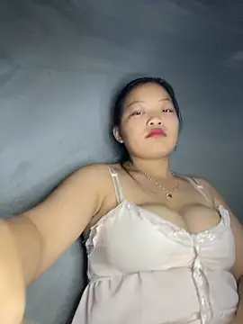 Lyrasss online show from November 1, 2:16 am