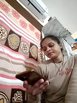 Sonam dhakad online show from April 4, 1:04 am