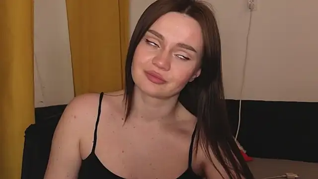 Bonny Candy online show from March 28, 2:44 am