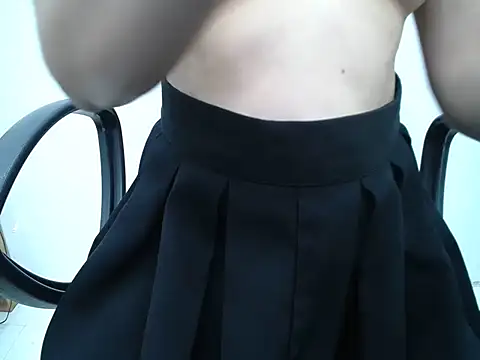  Lady- online show from May 16, 8:52 pm