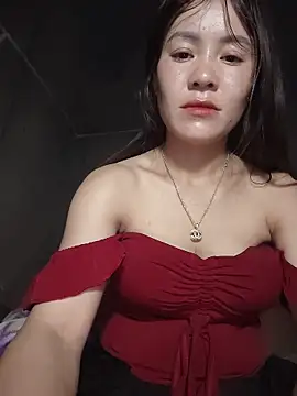 TinTim02 online show from May 17, 9:58 pm