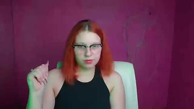 Snapshot of ScarletVixen_ chatting on September 25, 5:44 pm ScarletVixen online show from September 25, 5:44 pm