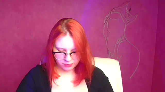 Snapshot of ScarletVixen_ chatting on September 10, 7:47 pm ScarletVixen online show from September 10, 7:47 pm