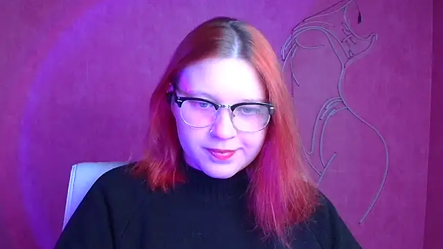 Snapshot of ScarletVixen_ chatting on October 8, 8:46 pm ScarletVixen online show from October 8, 8:46 pm