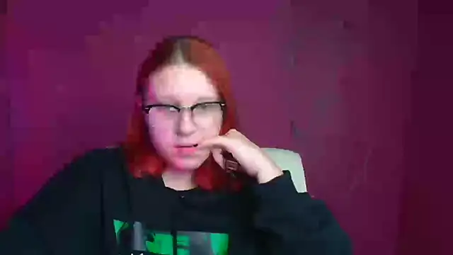 Snapshot of ScarletVixen_ chatting on September 15, 9:11 pm ScarletVixen online show from September 15, 9:11 pm