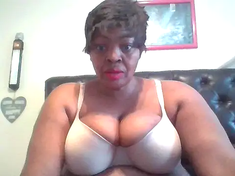 sweetmelonsxxxx25 online show from March 12, 6:16 am