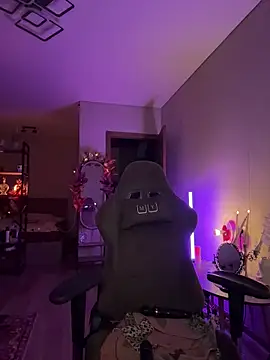 Mariiiiiway online show from October 12, 4:31 pm