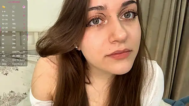 RachaelJuntunen online show from October 31, 1:15 pm