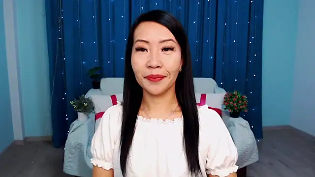 LiaPak online show from November 11, 1:01 am