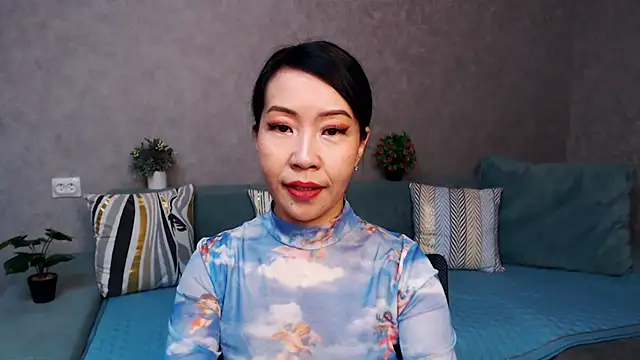 LiaPak online show from November 18, 1:17 am