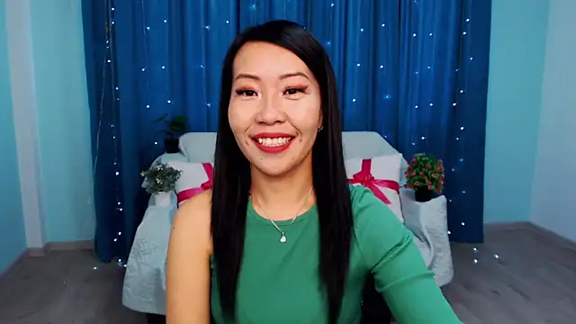 LiaPak online show from October 24, 1:12 am