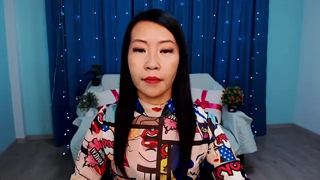 LiaPak online show from October 2, 1:21 am