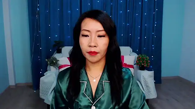 LiaPak online show from October 3, 1:22 am
