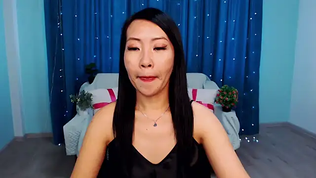 LiaPak online show from October 10, 3:22 am