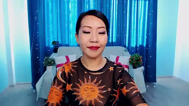 LiaPak online show from October 8, 1:21 am