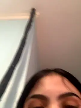 Baby girl6969 online show from November 16, 7:32 am