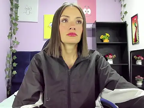 Tammy Thompson  online show from October 11, 1:47 pm