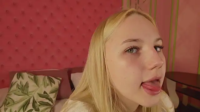 Sky Cutie online show from June 30, 4:34 am