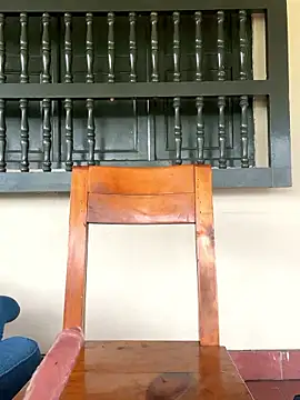 AliceMrtnz online show from January 8, 6:01 pm