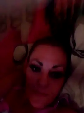 Stephaniechris online show from October 6, 5:35 am