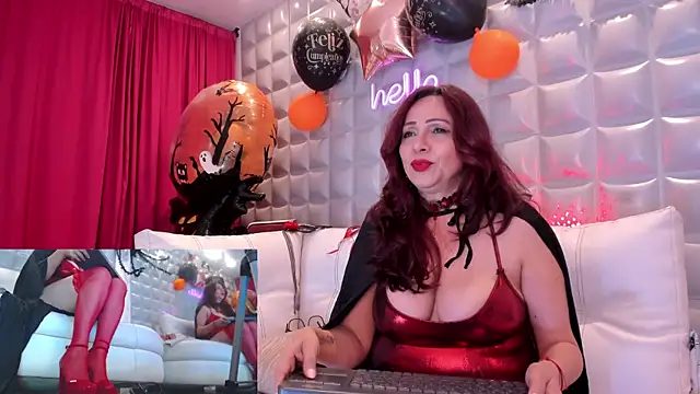 Madame Angelic  online show from October 21, 5:22 am