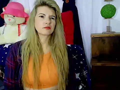 katioska25 online show from September 22, 7:23 pm