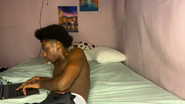 Snapshot of SpicyLolaX_NightDrip chatting on September 10, 4:23 am SpicyLolaX NightDrip online show from September 10, 4:23 am