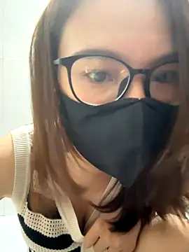Zyzy009 online show from October 3, 4:23 pm