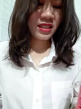 Singlemom69x online show from May 16, 3:09 am